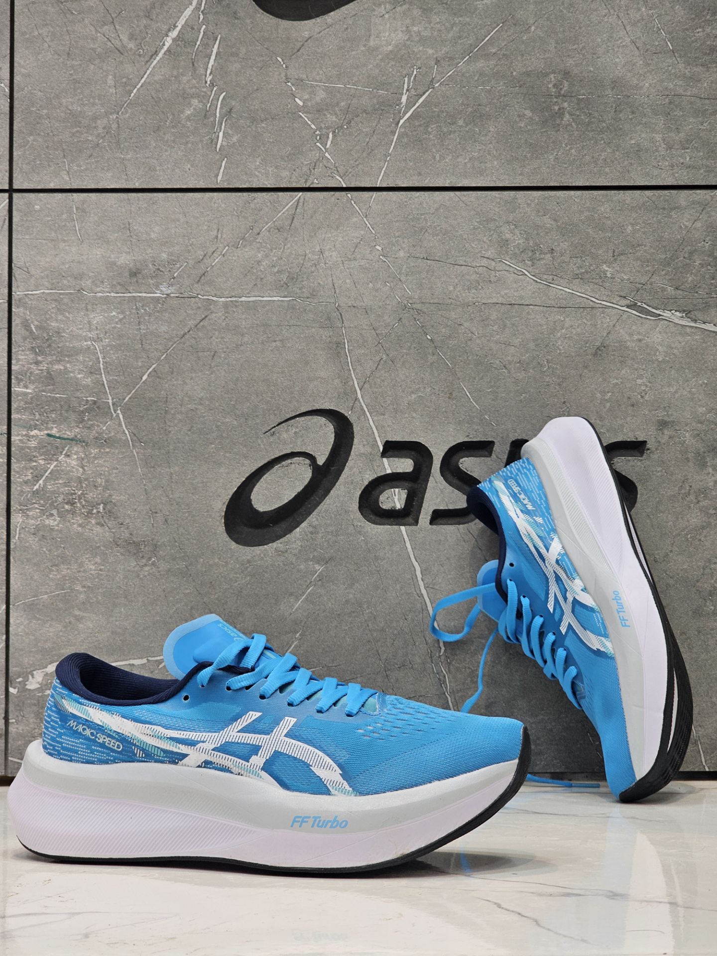 کتونی رانینگ اسیکس مجیک اسپید مسترکوالیتی /سایز ۴۰ الی ۴۵ /ساخت ویتنام /ASICS MAGIC SPEED /ضمانت کالا/فروش تک و عمده