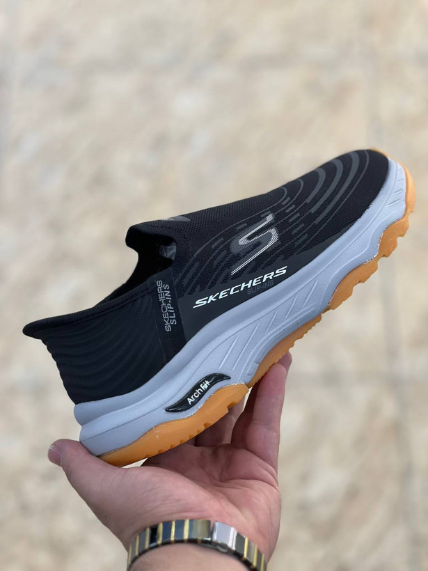 کتونی طبی اسکیچرز بدون بند/Skechers Slip Ins/سایز۴۰ الی ۴۵/ ساخت ویتنام/ضمانت کالا/فروش تک و عمده