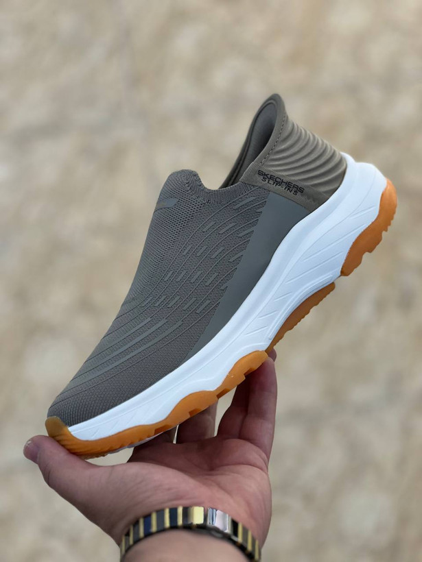 کتونی طبی اسکیچرز بدون بند/Skechers Slip Ins/سایز۴۰ الی ۴۵/ ساخت ویتنام/ضمانت کالا/فروش تک و عمده