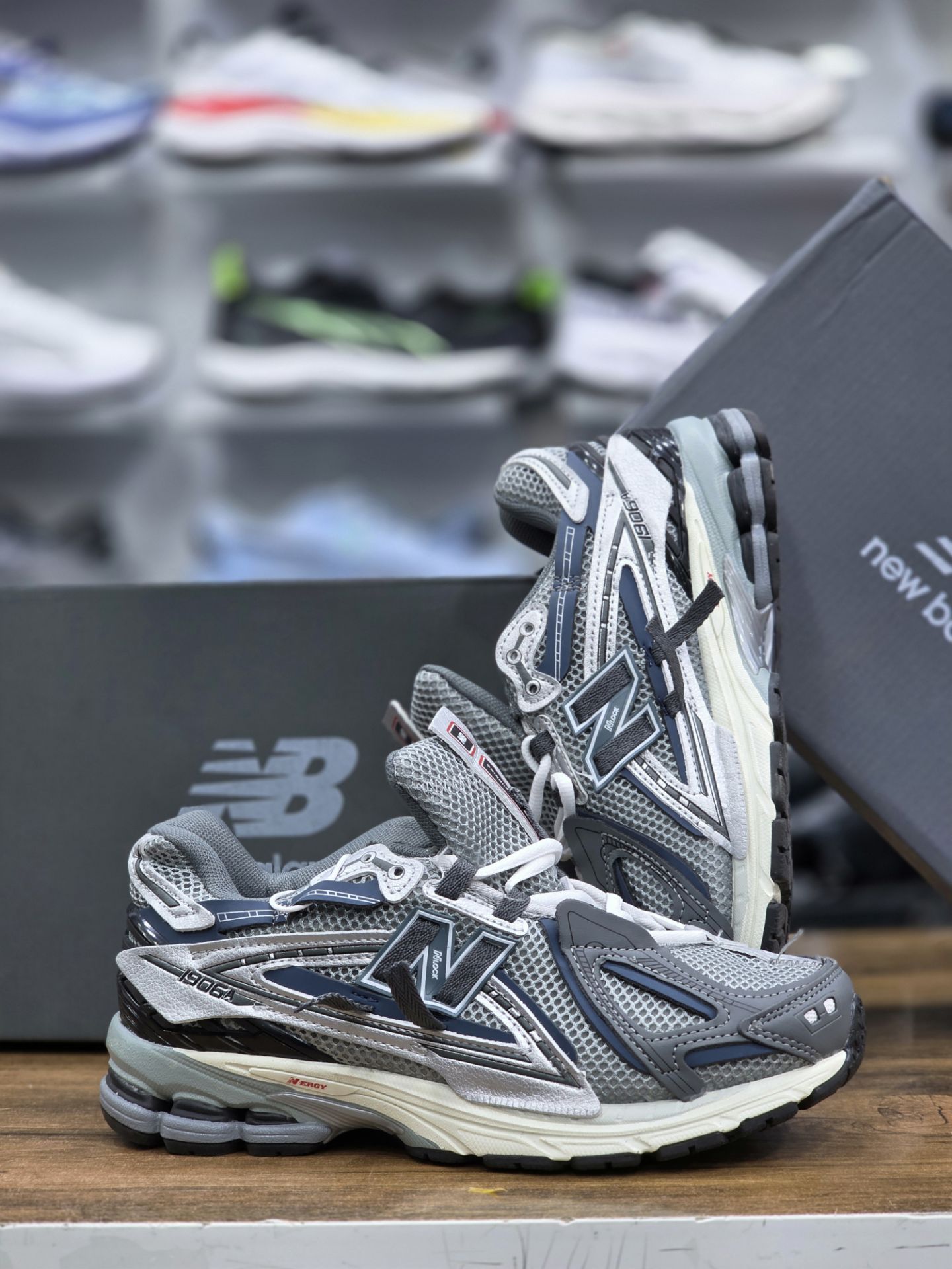 کتونی نیوبالانس ۱۹۰۶/Newbalance 1906/سایز38 الی ۴۵/ ساخت ویتنام/ضمانت کالا/فروش تک و عمده