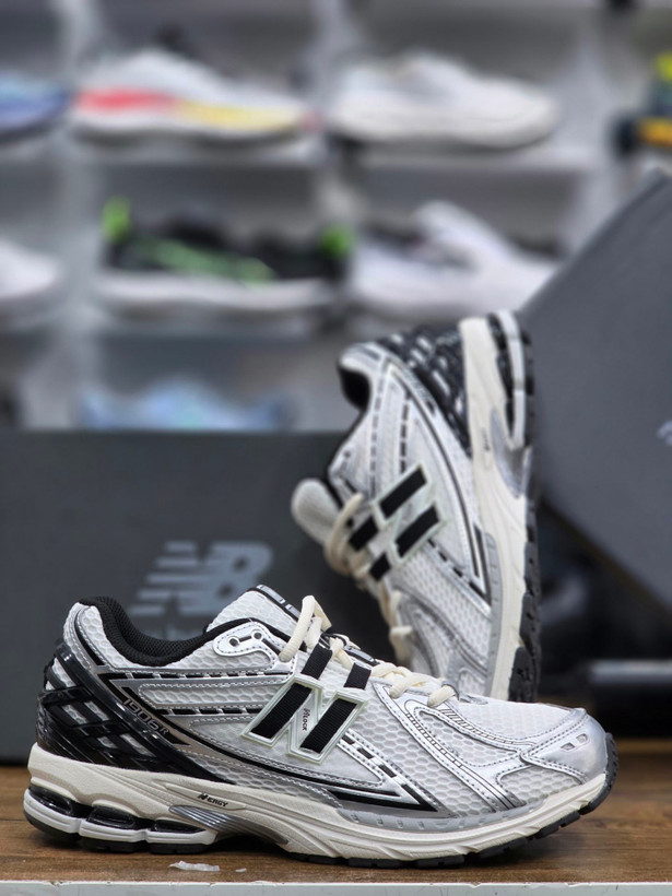 کتونی نیوبالانس ۱۹۰۶/Newbalance 1906/سایز38 الی ۴۵/ ساخت ویتنام/ضمانت کالا/فروش تک و عمده