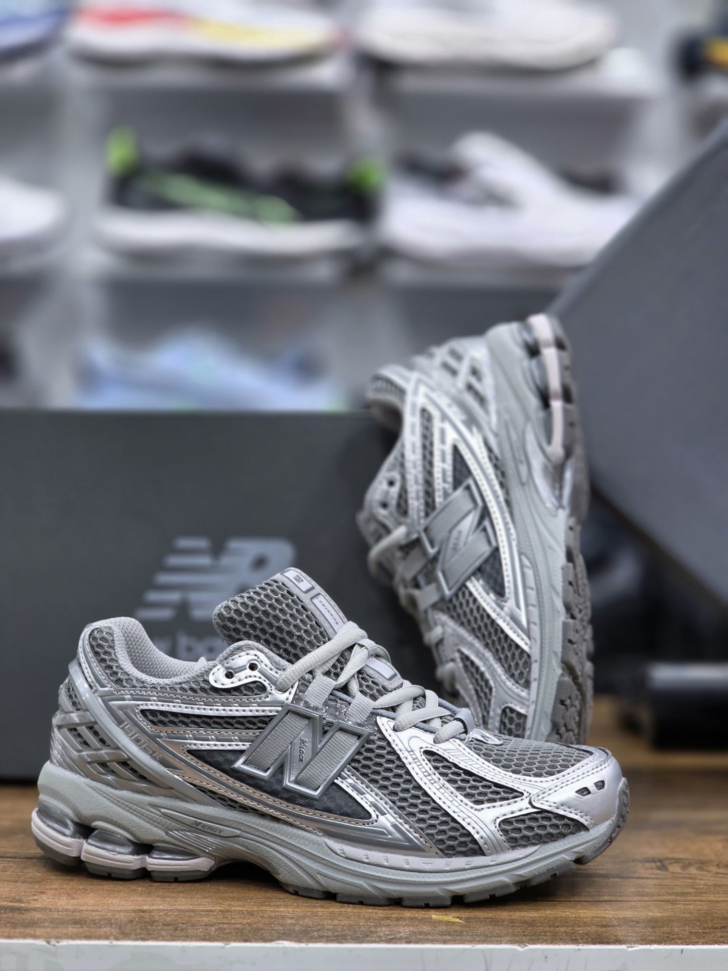 کتونی نیوبالانس ۱۹۰۶/Newbalance 1906/سایز38 الی ۴۵/ ساخت ویتنام/ضمانت کالا/فروش تک و عمده