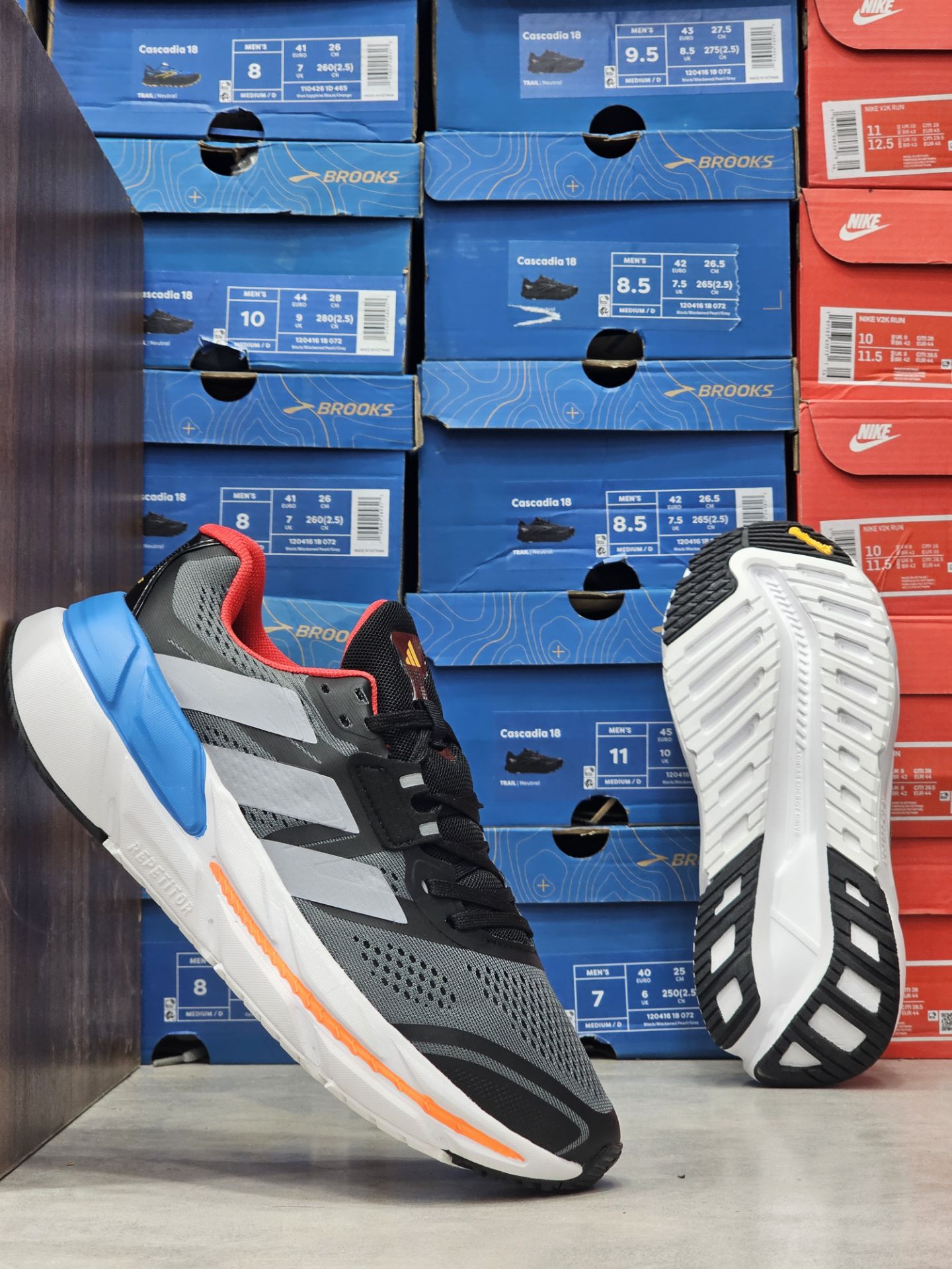 کتونی رانینگ آدیداس آدی‌استار CS مسترکوالیتی /سایز ۴۰ الی ۴۵ / ساخت ویتنام /Adidas Adistar CS /ضمانت کالا /فروش تک و عمده