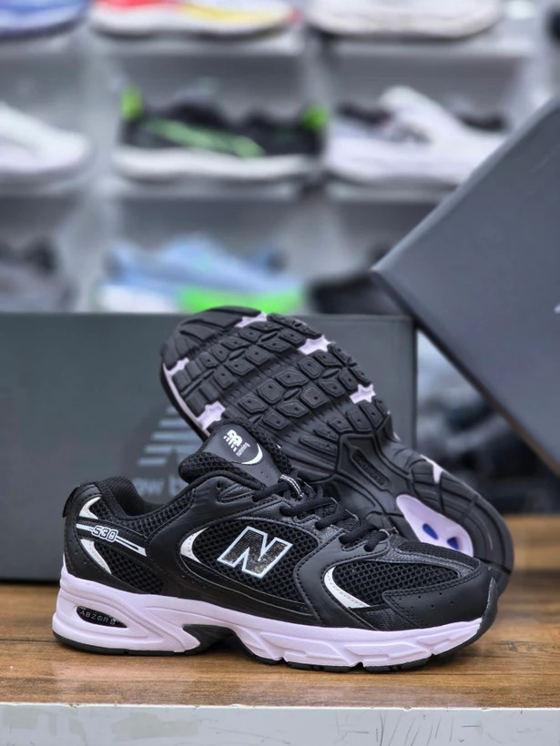 کتونی مسترکوالیتی نیوبالانس ۵۳۰/سایز ۳۷ الی ۴۵/New Balance 530/ساخت ویتنام/فروش عمده و تک