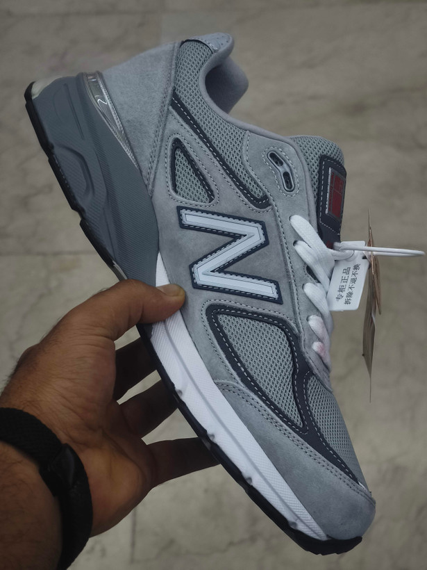 کتونی مسترکوالیتی نیوبالانس 990/سایز 40 الی 45/ساخت ویتنام/New Balance 990/ضمانت اصالت کالا