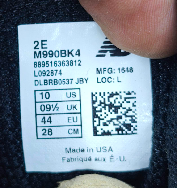 کتونی مسترکوالیتی نیوبالانس 990/سایز 40 الی 45/ساخت ویتنام/New Balance 990/ضمانت اصالت کالا