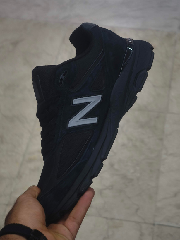کتونی مسترکوالیتی نیوبالانس 990/سایز 40 الی 45/ساخت ویتنام/New Balance 990/ضمانت اصالت کالا