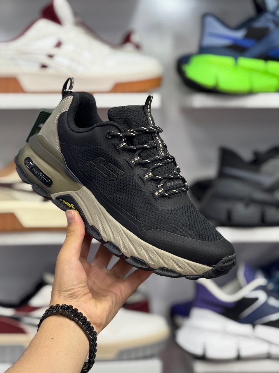 کتونی اسکیچرز مکس پروتکت مسترکوالیتی /سایز ۴۰ الی ۴۵ / ساخت ویتنام /Skechers Max Protect /ضمانت کالا /فروش تک و عمده