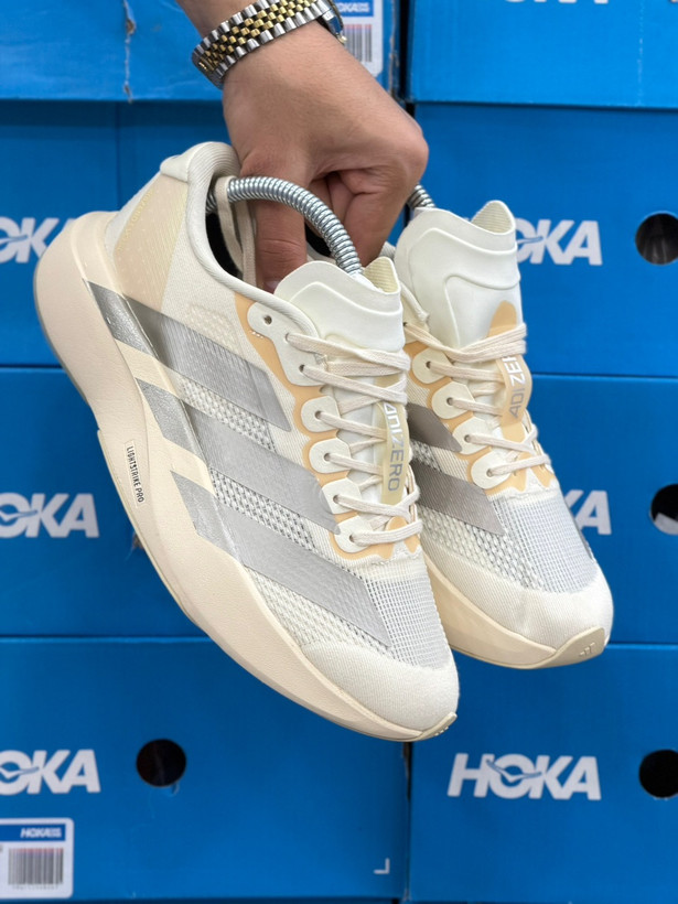 کتونی آدیداس آدی زیرو پرو 4 مسترکوالیتی/سایز ۴۰ الی ۴۵/ساخت ویتنام/Adidas Adizero Pro 4/ضمانت کالا/فروش تک و عمده