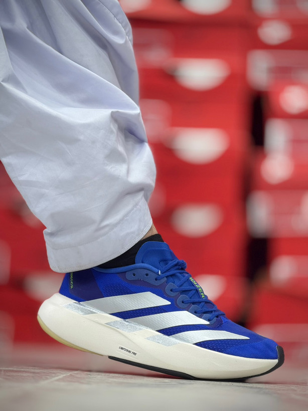 کتونی آدیداس آدی زیرو پرو 4 مسترکوالیتی/سایز ۴۰ الی ۴۵/ساخت ویتنام/Adidas Adizero Pro 4/ضمانت کالا/فروش تک و عمده