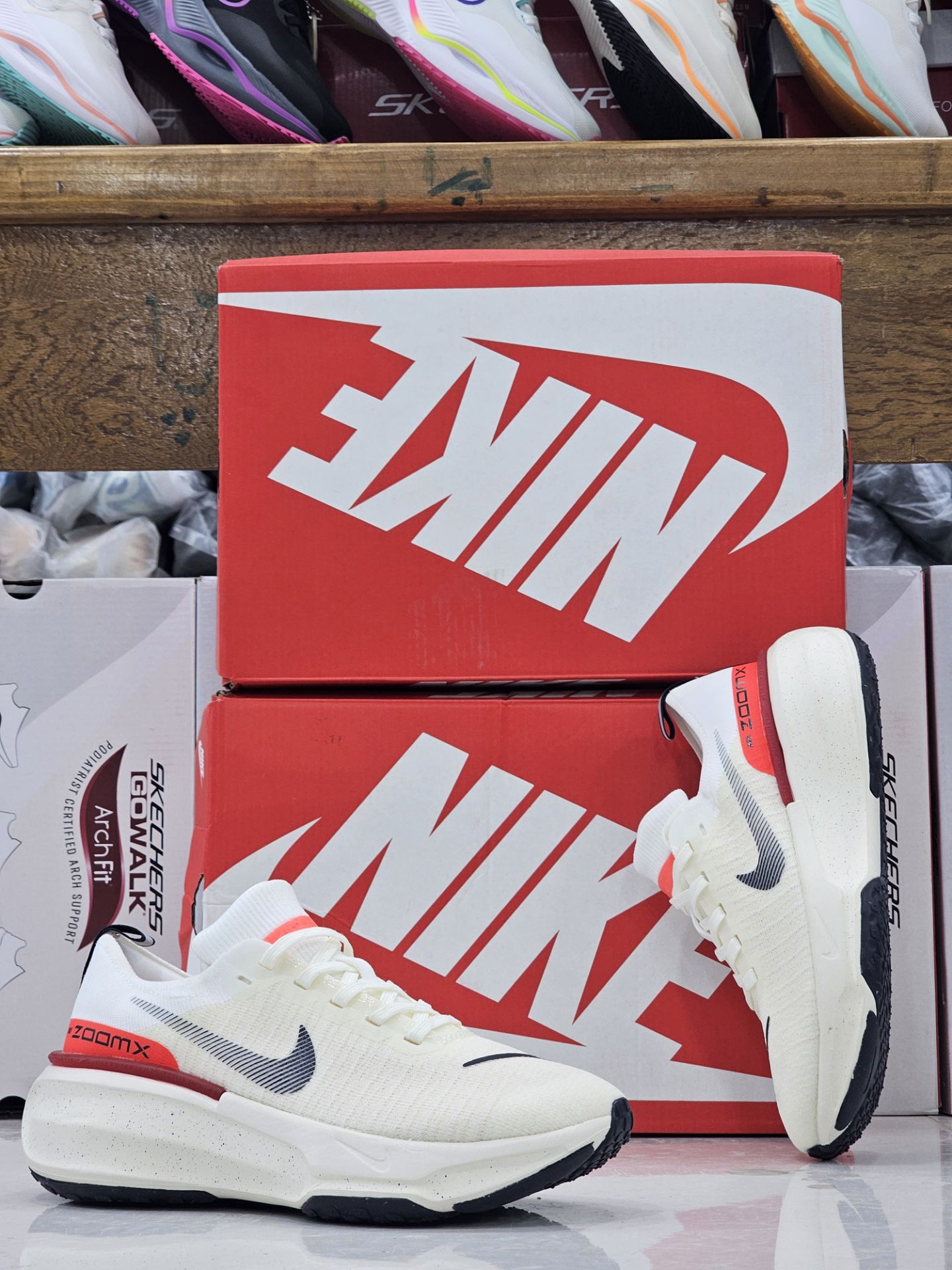 کتونی ویتنامی نایک اینوینسیبل ۳ /سایز ۴۰ الی ۴۵ /ساخت ویتنام /Nike Invincible 3 /ضمانت کالا /فروش تک و عمده