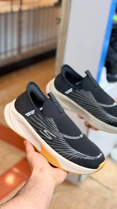 کتونی طبی اسکیچرز بدون بند/Skechers Slip Ins/سایز۴۰ الی ۴۵/ ساخت ویتنام/ضمانت کالا/فروش تک و عمده