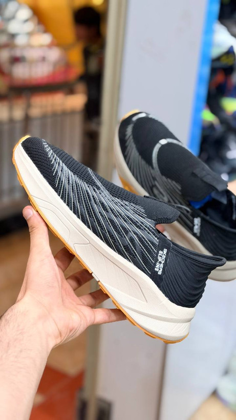 کتونی طبی اسکیچرز بدون بند/Skechers Slip Ins/سایز۴۰ الی ۴۵/ ساخت ویتنام/ضمانت کالا/فروش تک و عمده