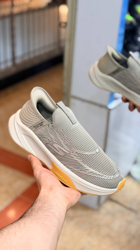 کتونی طبی اسکیچرز بدون بند/Skechers Slip Ins/سایز۴۰ الی ۴۵/ ساخت ویتنام/ضمانت کالا/فروش تک و عمده
