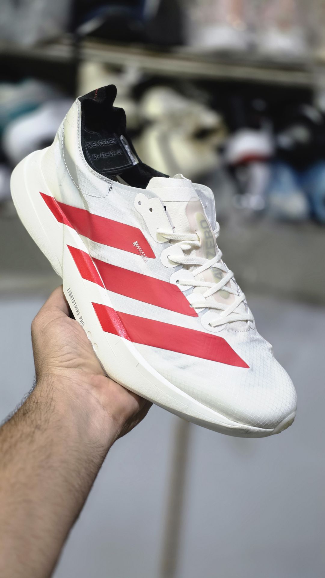 کتونی آدیداس آدی زیرو پرو 4 مسترکوالیتی/سایز 44,45 /ساخت ویتنام/Adidas Adizero Pro 4/ضمانت کالا/فروش تک و عمده