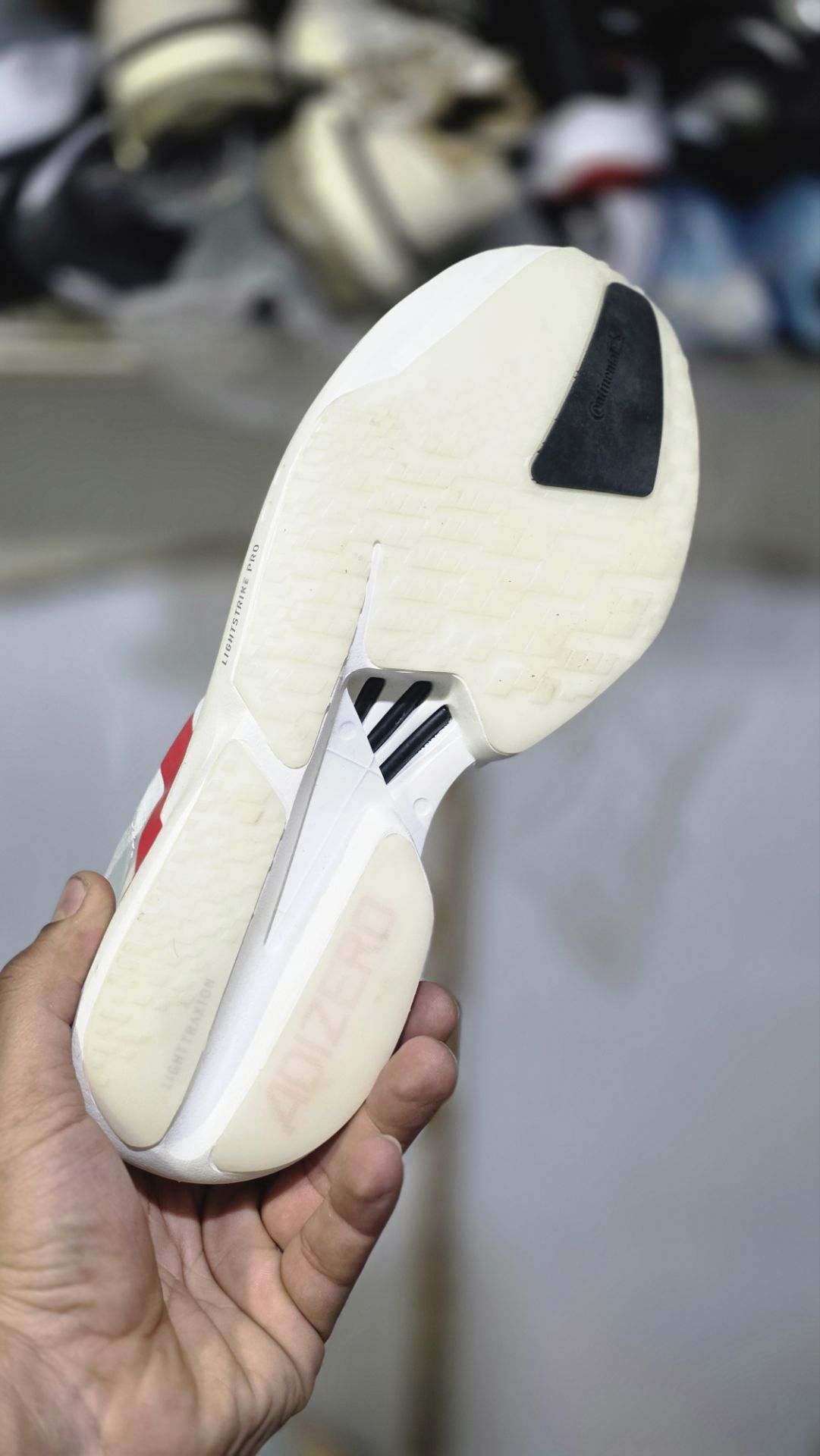 کتونی آدیداس آدی زیرو پرو 4 مسترکوالیتی/سایز 44,45 /ساخت ویتنام/Adidas Adizero Pro 4/ضمانت کالا/فروش تک و عمده