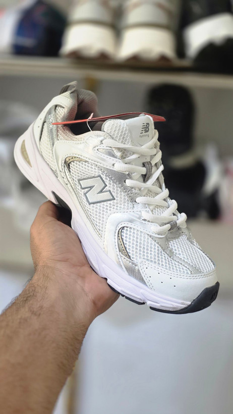کتونی مسترکوالیتی نیوبالانس ۵۳۰/سایز 39/New Balance 530/ساخت ویتنام/فروش عمده و تک