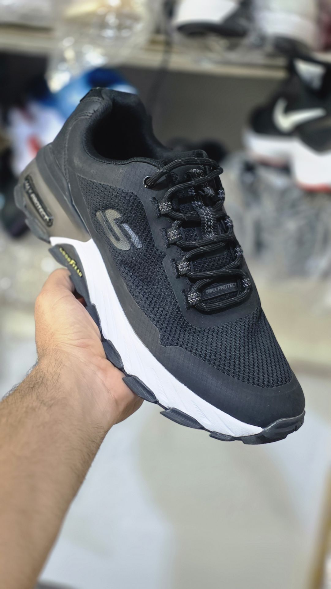 کتونی اسکیچرز مکس پروتکت مسترکوالیتی /سایز ۴5 / ساخت ویتنام /Skechers Max Protect /ضمانت کالا /فروش تک و عمده