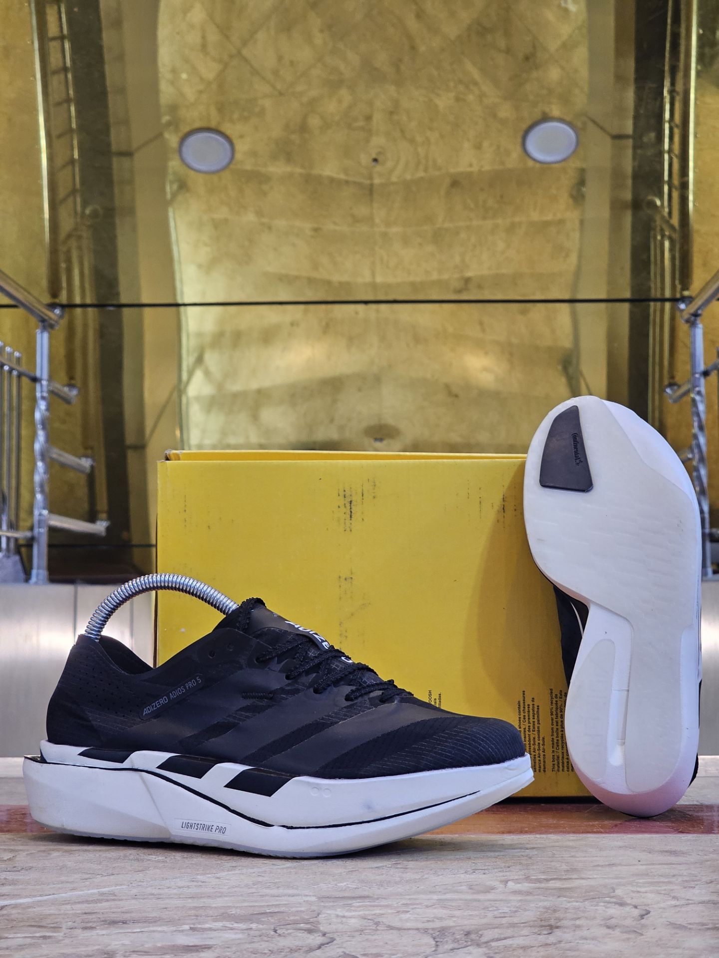 کتونی آدیداس آدی زیرو پرو 4 مسترکوالیتی/سایز ۴۰ الی ۴۵/ساخت ویتنام/Adidas Adizero Pro 4/ضمانت کالا/فروش تک و عمده