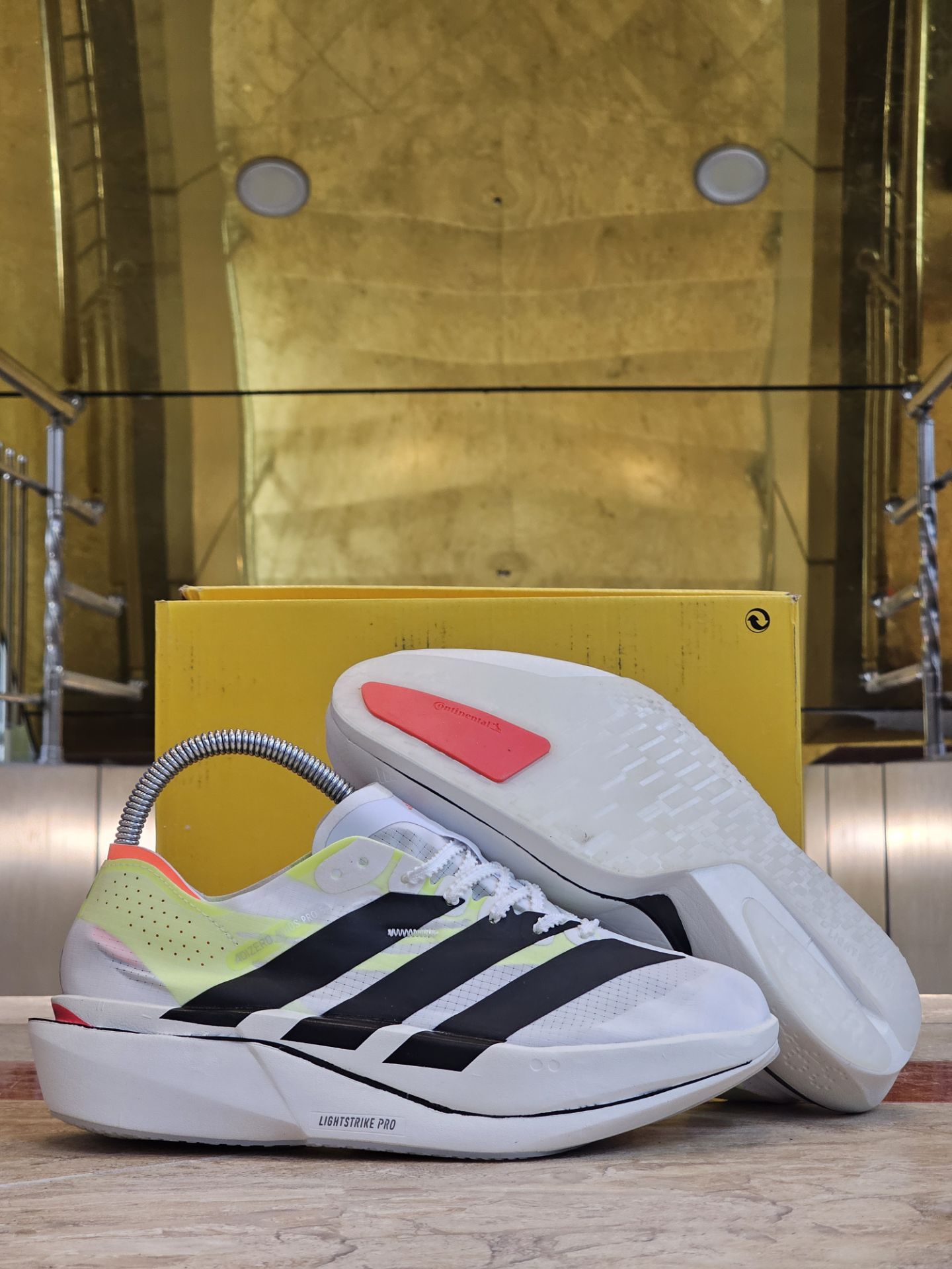 کتونی آدیداس آدی زیرو پرو 4 مسترکوالیتی/سایز ۴۰ الی ۴۵/ساخت ویتنام/Adidas Adizero Pro 4/ضمانت کالا/فروش تک و عمده