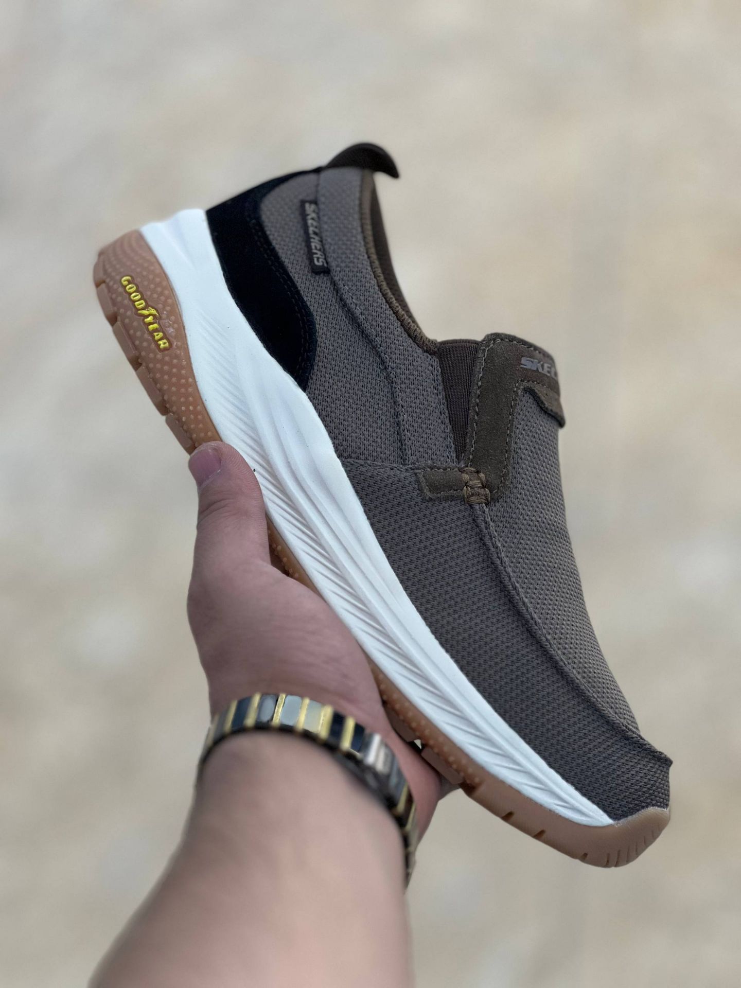 کتونی طبی اسکیچرز بدون بند/Skechers Slip Ins/سایز۴۰ الی ۴۵/ ساخت ویتنام/ضمانت کالا/فروش تک و عمده