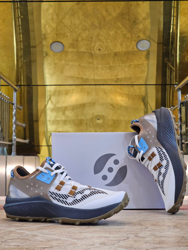 کتونی رانینگ و تریل ساکونی اندورفین ریفت مسترکوالیتی/سایز ۴۰ الی ۴۵/ساخت ویتنام/Saucony Endorphin Rift/ضمانت کالا/فروش تک و عمده