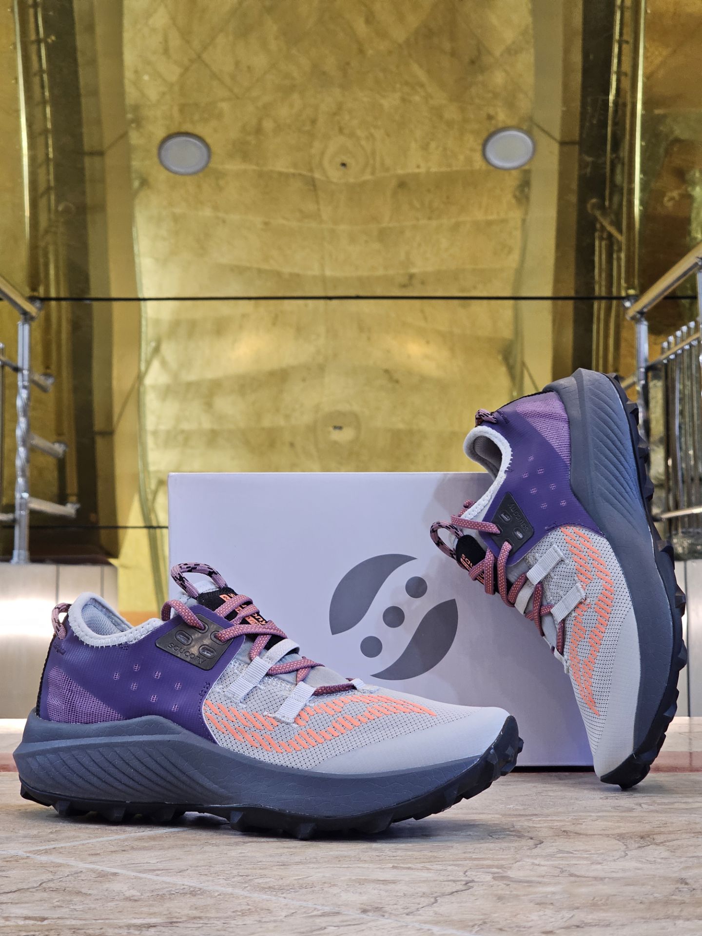 کتونی رانینگ و تریل ساکونی اندورفین ریفت مسترکوالیتی/سایز ۴۰ الی ۴۵/ساخت ویتنام/Saucony Endorphin Rift/ضمانت کالا/فروش تک و عمده