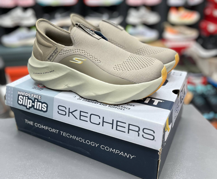 کتونی طبی اسکیچرز بدون بند/Skechers Slip Ins/سایز۴۰ الی ۴۵/ ساخت ویتنام/ضمانت کالا/فروش تک و عمده