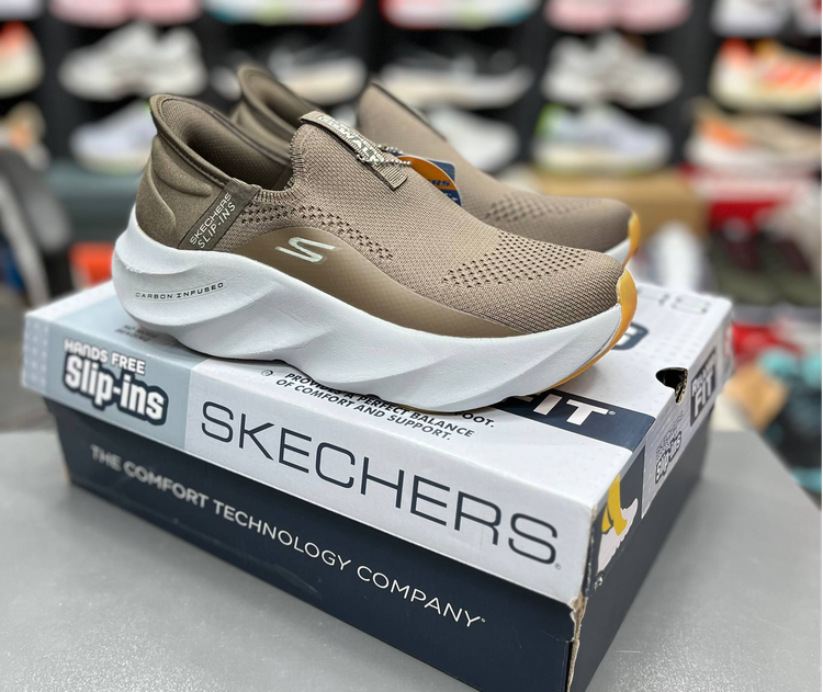 کتونی طبی اسکیچرز بدون بند/Skechers Slip Ins/سایز۴۰ الی ۴۵/ ساخت ویتنام/ضمانت کالا/فروش تک و عمده