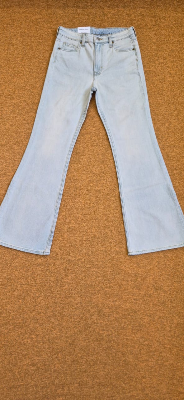 شلوار جین اورجینال بوت کات زنانه ابرند دنیم (DENIM) پاکستانی سایز ۳۸ تا ۴۸ قد ۱۰۵ رنگ آبی روشن