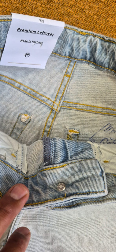 شلوار جین اورجینال بوت کات زنانه ابرند دنیم (DENIM) پاکستانی سایز ۳۸ تا ۴۸ قد ۱۰۵ رنگ آبی روشن