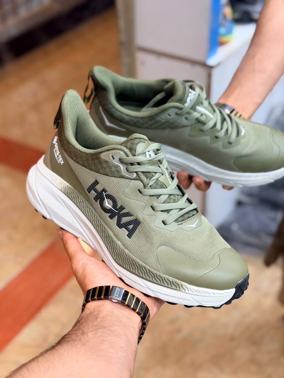 کتونی هوکا چلنجر 7/سایز ۴۰ الی ۴۵/Hoka Challenger 7/ساخت ویتنام/ضمانت اصالت کالا/فروش تک و عمده