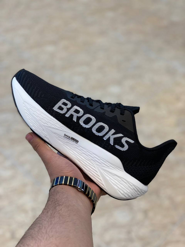 کتونی بروکس هایپریون مکس /سایزبندی 40تا45 /ساخت ویتنام /Brooks Hyperion Max /ضمانت کالا /فروش تک و عمده