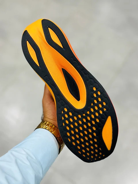 کتونی رانینگ اسیکس مجیک اسپید مسترکوالیتی /سایز ۴۰ الی ۴۵ /ساخت ویتنام /ASICS MAGIC SPEED /ضمانت کالا/فروش تک و عمده