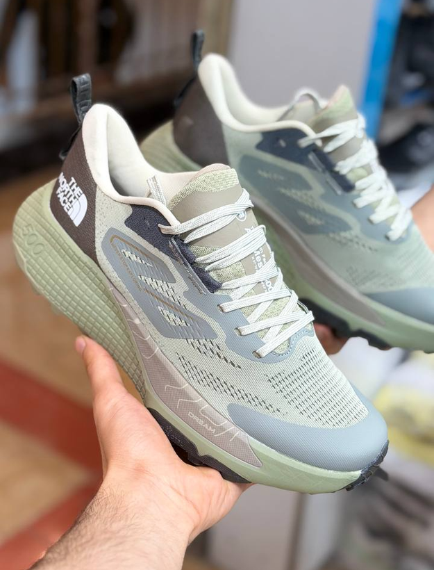 کتونی نورث فیس آلتامسا ۵۰۰ /سایز ۴۰ الی ۴۵ /ساخت ویتنام/North Face Altamesa 500 /ضمانت کالا /فروش تک و عمده