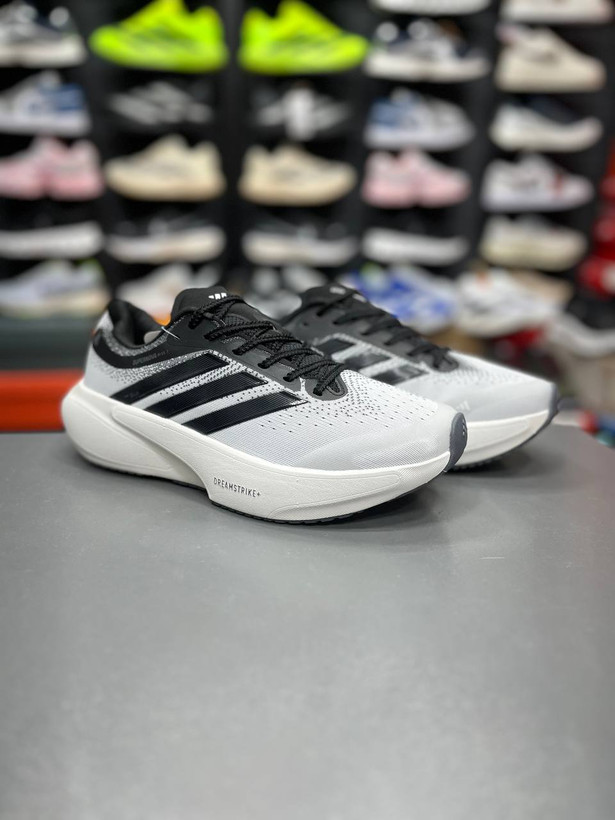 کتونی رانینگ آدیداس سوپرنوا رایز ۳/Adidas Supernova Rise 3/ساخت ویتنام/سایز ۴۰ الی ۴۵/ضمانت کالا/فروش تک و عمده