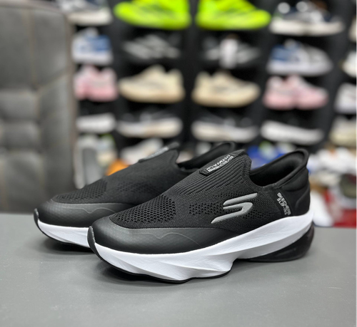 کتونی طبی اسکیچرز بدون بند/Skechers Slip Ins/سایز۳۷ الی ۴۰/ ساخت ویتنام/ضمانت کالا/فروش تک و عمده