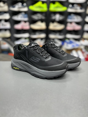 کتونی اسکیچرز اسلیپ/Skechers Slip Ins/سایز۴۰ الی ۴۵/ ساخت ویتنام/ضمانت کالا/فروش تک و عمده