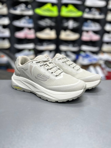 کتونی اسکیچرز اسلیپ/Skechers Slip Ins/سایز۴۰ الی ۴۵/ ساخت ویتنام/ضمانت کالا/فروش تک و عمده
