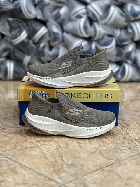کتونی طبی اسکیچرز بدون بند/Skechers Slip Ins/سایز۴۰ الی ۴۵/ ساخت ویتنام/ضمانت کالا/فروش تک و عمده