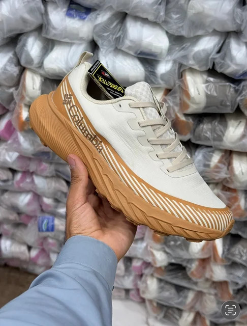 کتونی طبیعتگردی کلمبیا با زیره ویبرام/سایز ۴۰ الی ۴۵/ساخت ویتنام/ Columbia OutDry Vibram/ضمانت کالا/فروش تک و عمده