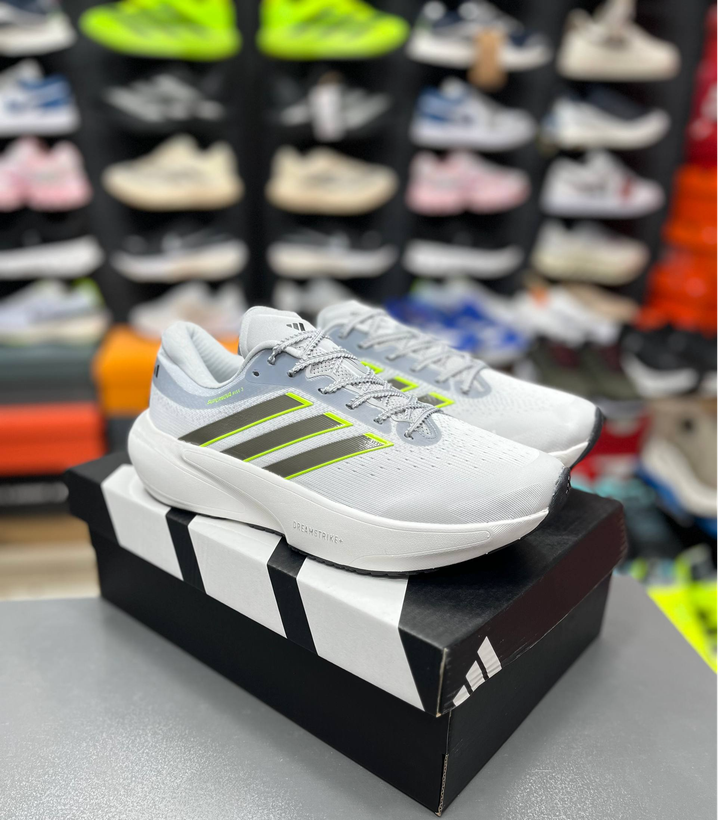 کتونی رانینگ آدیداس سوپرنوا رایز ۳/Adidas Supernova Rise 3/ساخت ویتنام/سایز ۴۰ الی ۴۵/ضمانت کالا/فروش تک و عمده