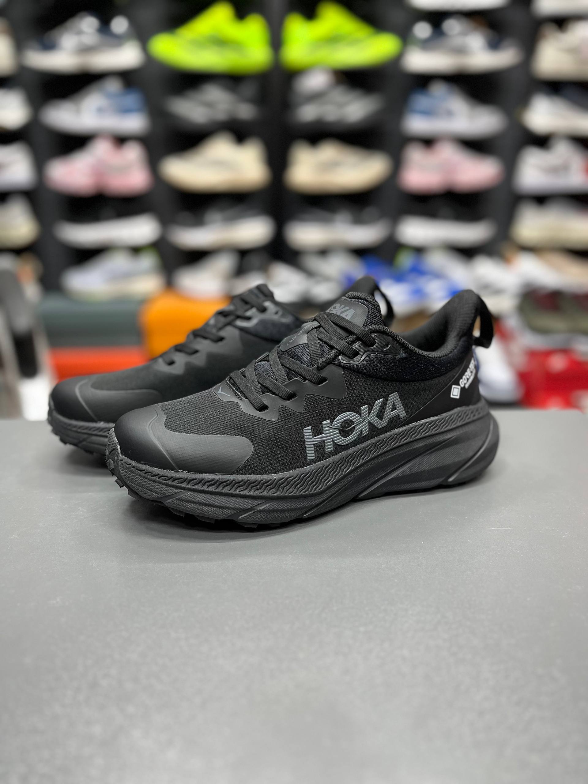 کتونی هوکا چلنجر 7/سایز ۴۰ الی ۴۵/Hoka Challenger 7/ساخت ویتنام/ضمانت اصالت کالا/فروش تک و عمده