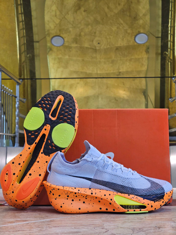 کتونی نایک آلفافلای ۳ مسترکوالیتی/سایز 40 الی 45/ساخت ویتنامNike Alphafly 3/فروش تک و عمده