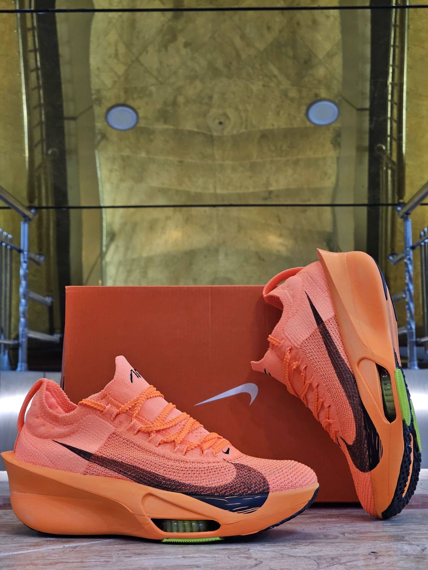 کتونی نایک آلفافلای ۳ مسترکوالیتی/سایز 40 الی 45/ساخت ویتنامNike Alphafly 3/فروش تک و عمده